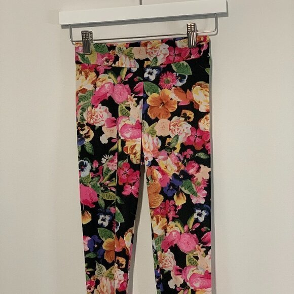 BEAUTIFUL Vintage Red Tipped Rose Yoga Leggings, High Waist Hand Sewn Roses | St - Picture 5 of 7